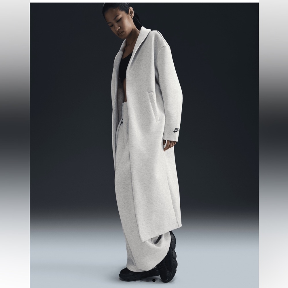 Nike Women’s Sportswear Tech Fleece Oversized Long Duster Jacket Size Medium Nwt